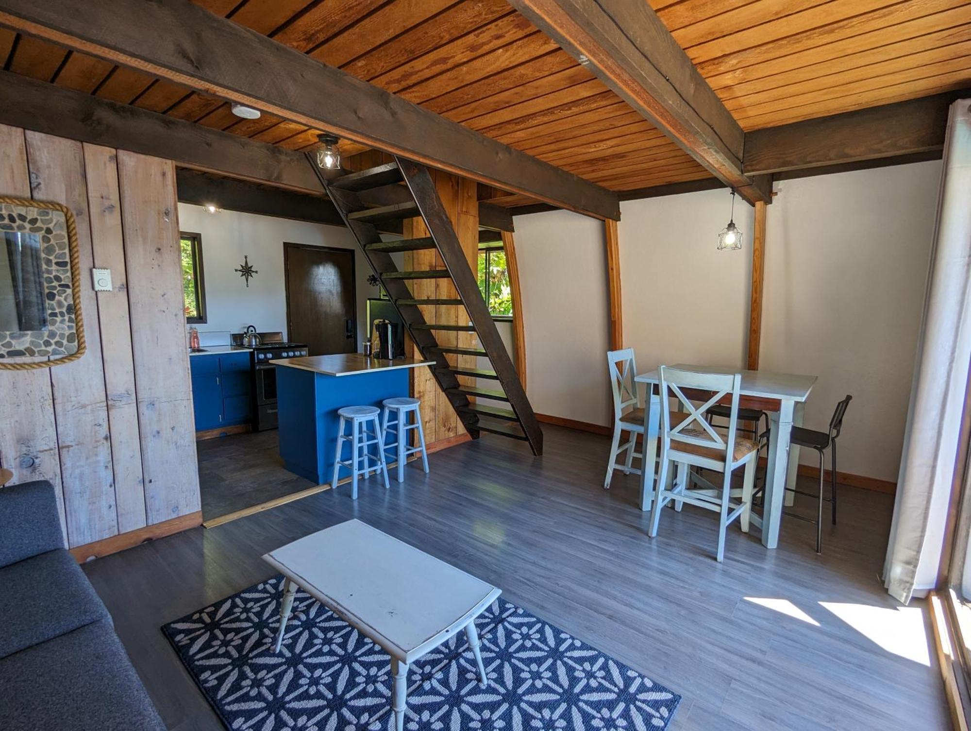 Jade Resort-Oceanfront Suites In Gowlland Harbour Heriot Bay Εξωτερικό φωτογραφία