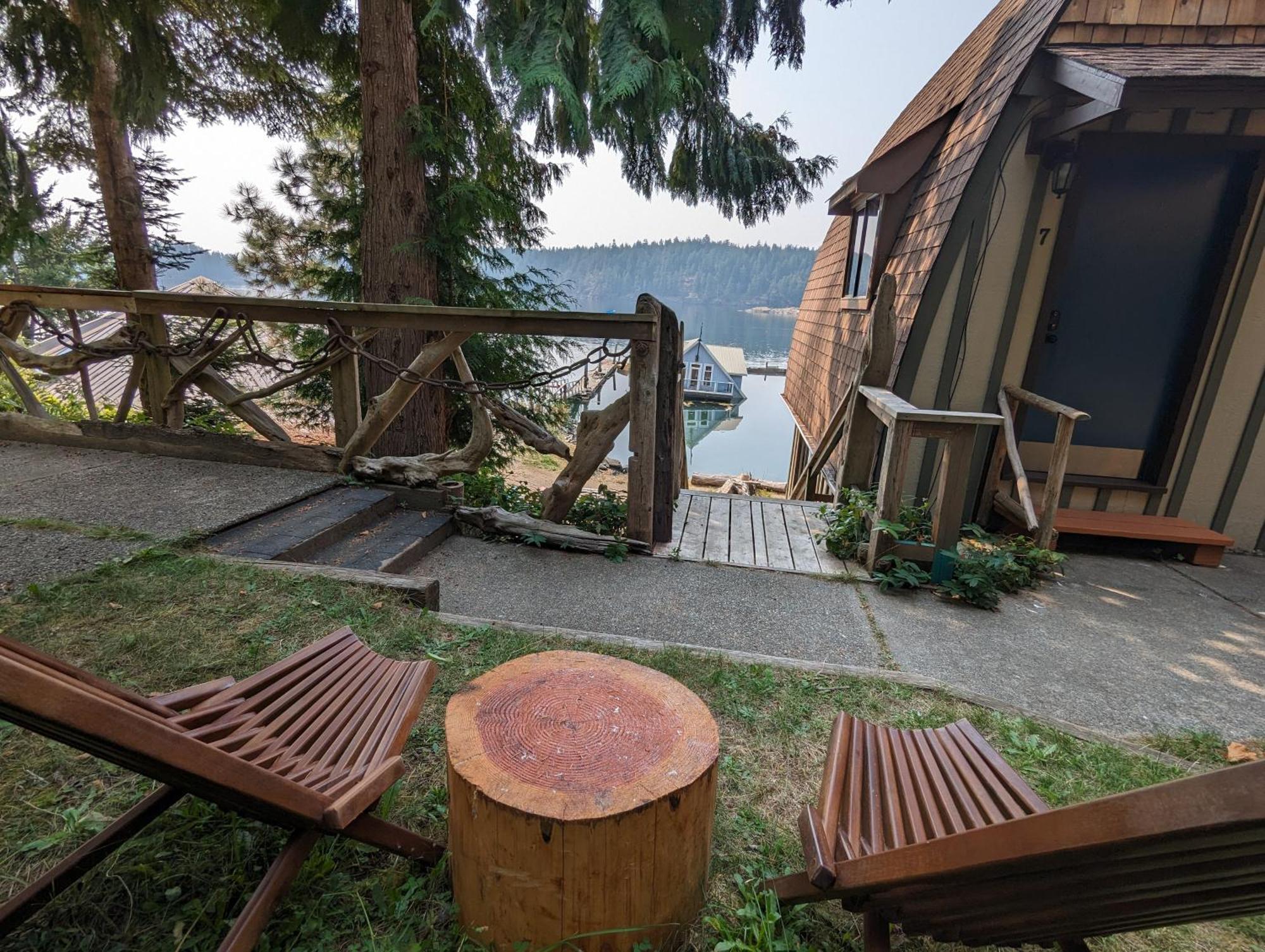Jade Resort-Oceanfront Suites In Gowlland Harbour Heriot Bay Εξωτερικό φωτογραφία