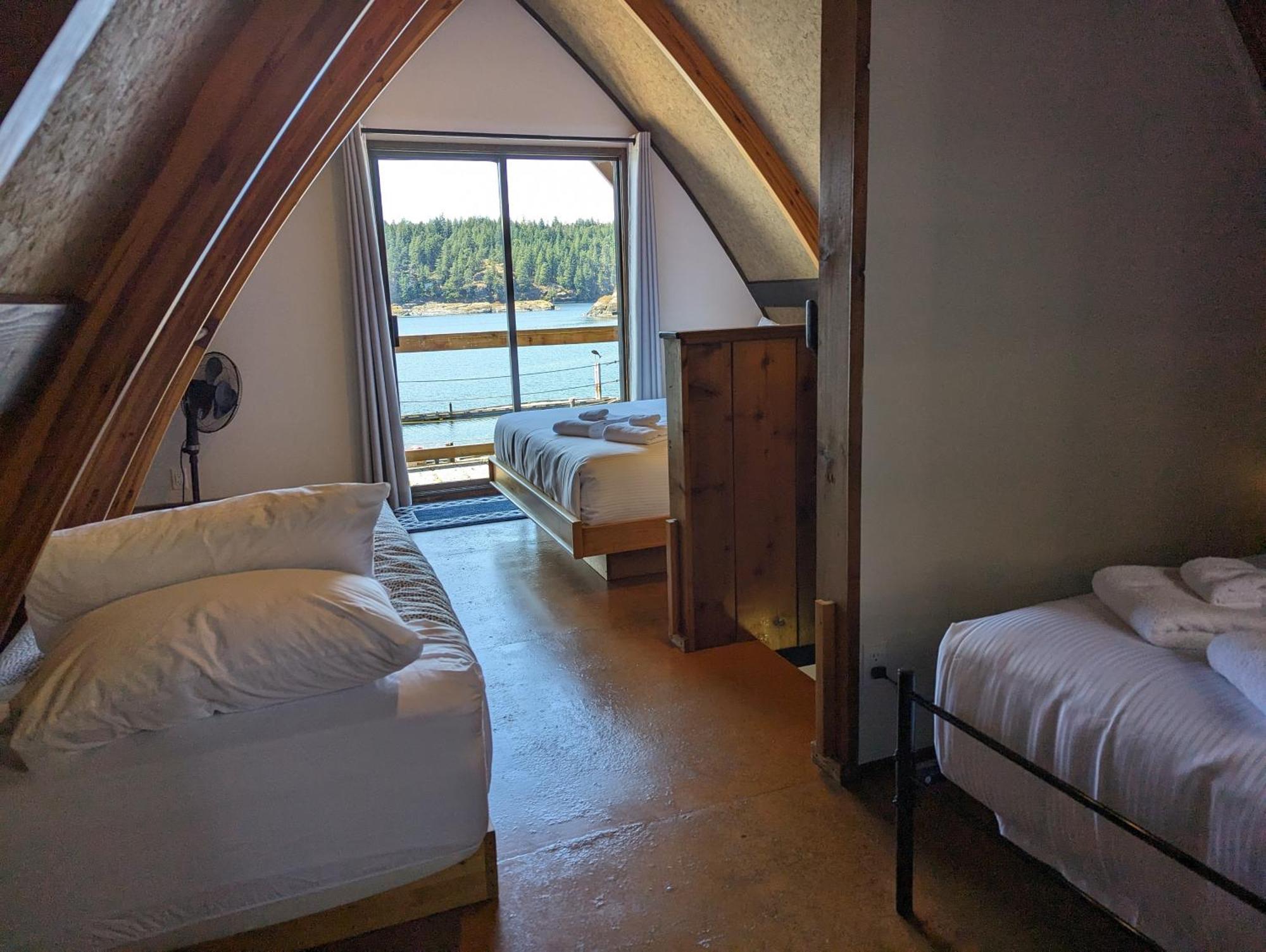 Jade Resort-Oceanfront Suites In Gowlland Harbour Heriot Bay Εξωτερικό φωτογραφία