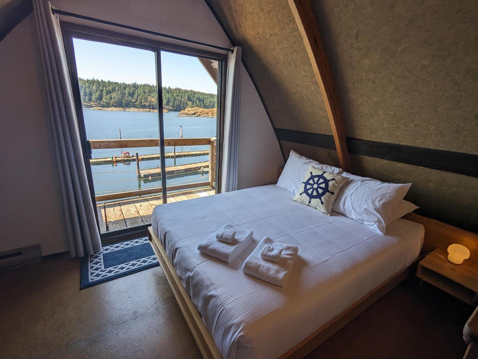 Jade Resort-Oceanfront Suites In Gowlland Harbour Heriot Bay Εξωτερικό φωτογραφία