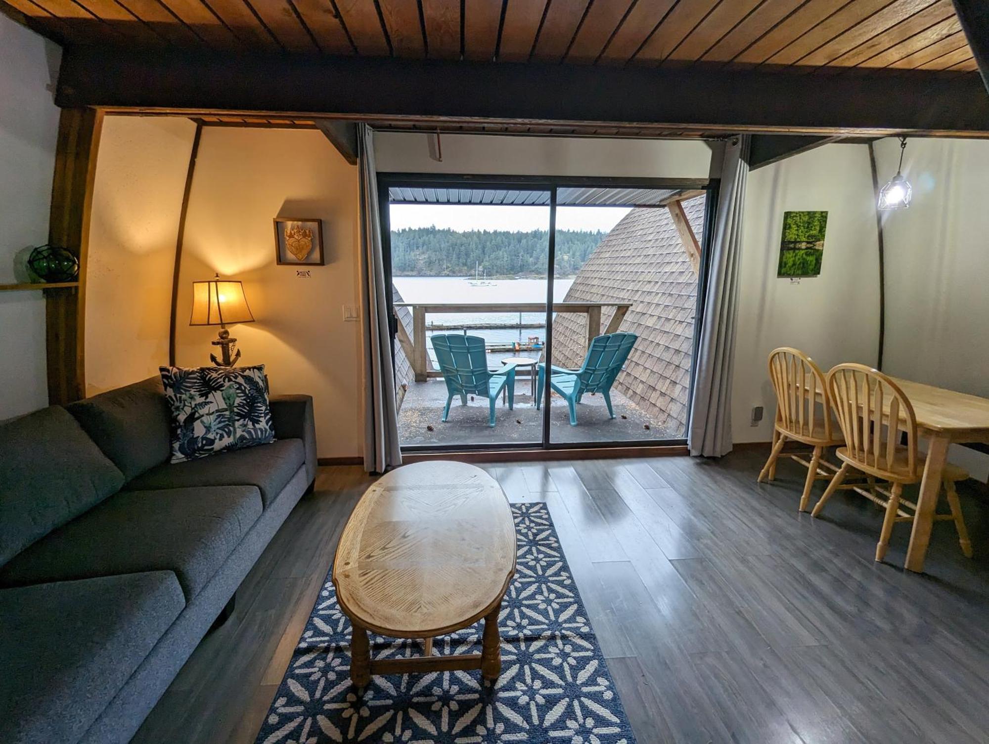Jade Resort-Oceanfront Suites In Gowlland Harbour Heriot Bay Εξωτερικό φωτογραφία
