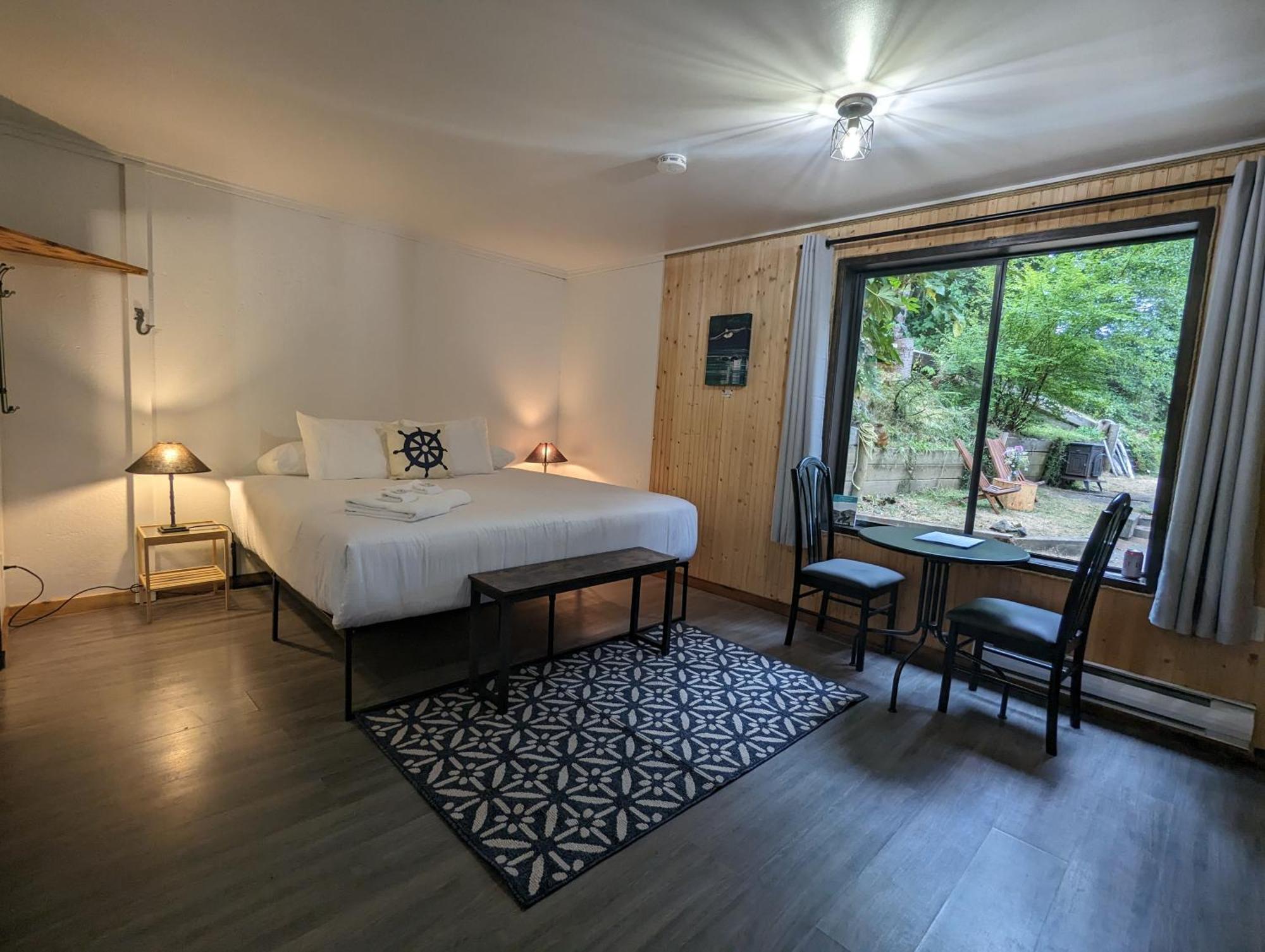 Jade Resort-Oceanfront Suites In Gowlland Harbour Heriot Bay Δωμάτιο φωτογραφία